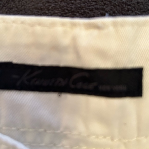 Kenneth Cole stylish off-white cargo shorts. New with tags! - Picture 6 of 6
